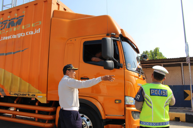 Wujudkan Kenyamanan dan Keamanan Pengguna Jalan,Astra Tol Cipali Tindak Kendaraan ODOL Dengan Teknologi WIM