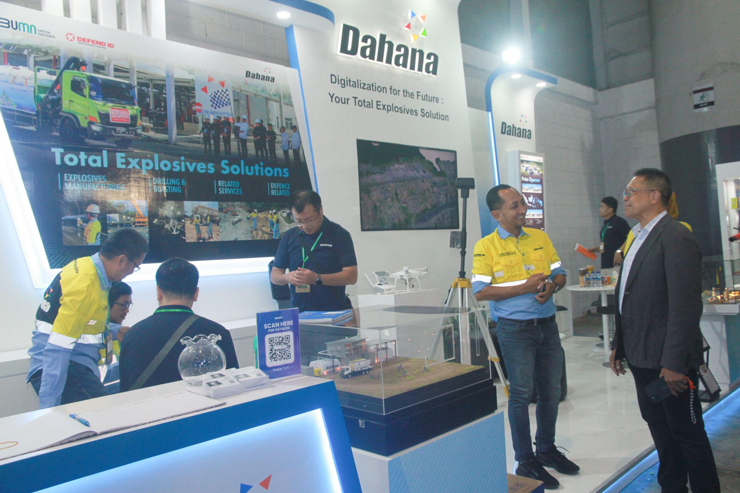 Dahana Pamerkan Inovasi Bahan Peledak di Mining Indonesia 2024 Jakarta