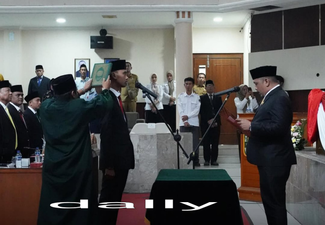 Foggy Subagja, S.H Gantikan H. Aceng Kudus, S.P di DPRD Subang