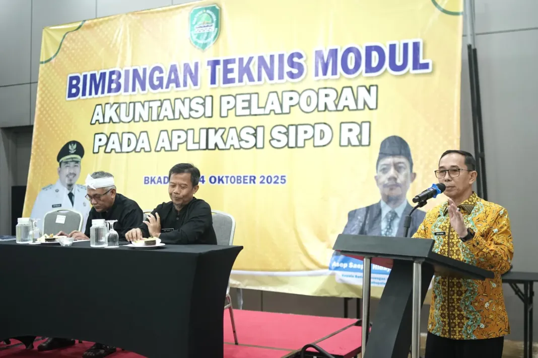 Sekda Subang Buka Bimtek Modul Akuntasi Pelaporan Aplikasi SIPD RI