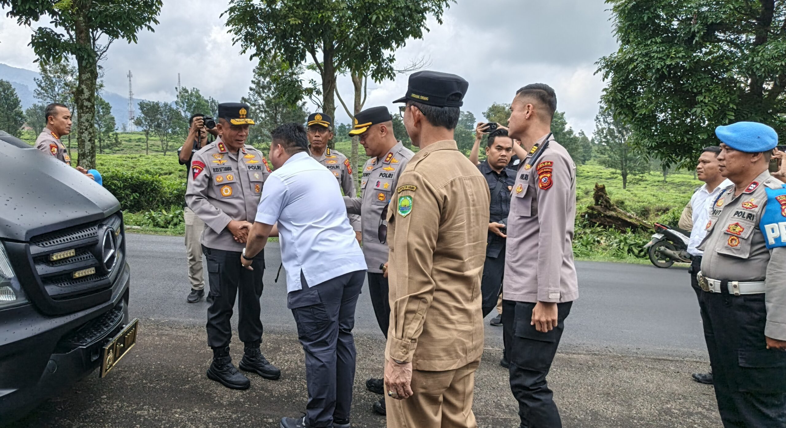 Kapolda Jabar Tinjau Jalur Subang, Kapolres bareng Bupati Nyatakan Kesiapannya Pam Ops.Lilin Lodaya
