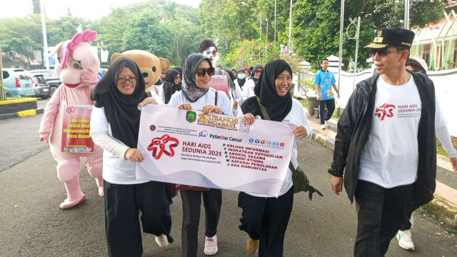Fun Walk Tandai Peringatan Hari AIDS Se-Dunia. Sekda Subang, Pentingnya Kolaborasi dan Penghapusan Stigma