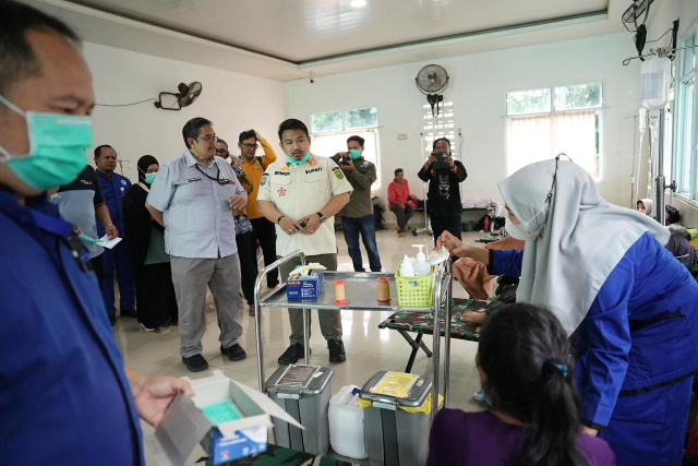 Pastikan Pelayanan Tetap Berjalan Optimal. Respon Cepat Atasi IGD Penuh, Kang Rey Langsung Kunjungi RSUD Subang