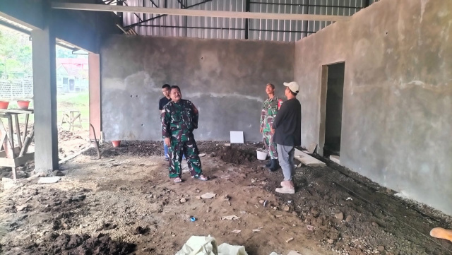 Danramil 0513/Jalancagak Subang Pantau Pembangunan Koperasi Desa Merah Putih Desa Curugrendeng